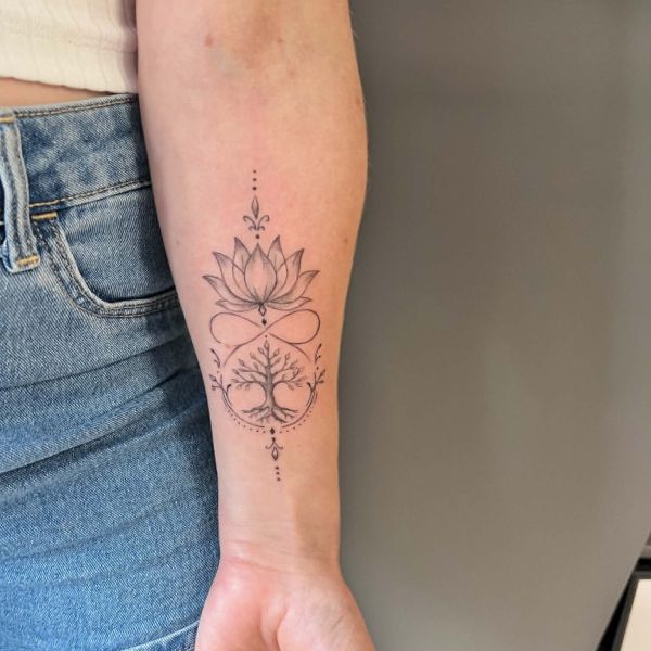 Gyoma tetovalas csilla phoenix lotus – Phoenix Art Design tetoválás
